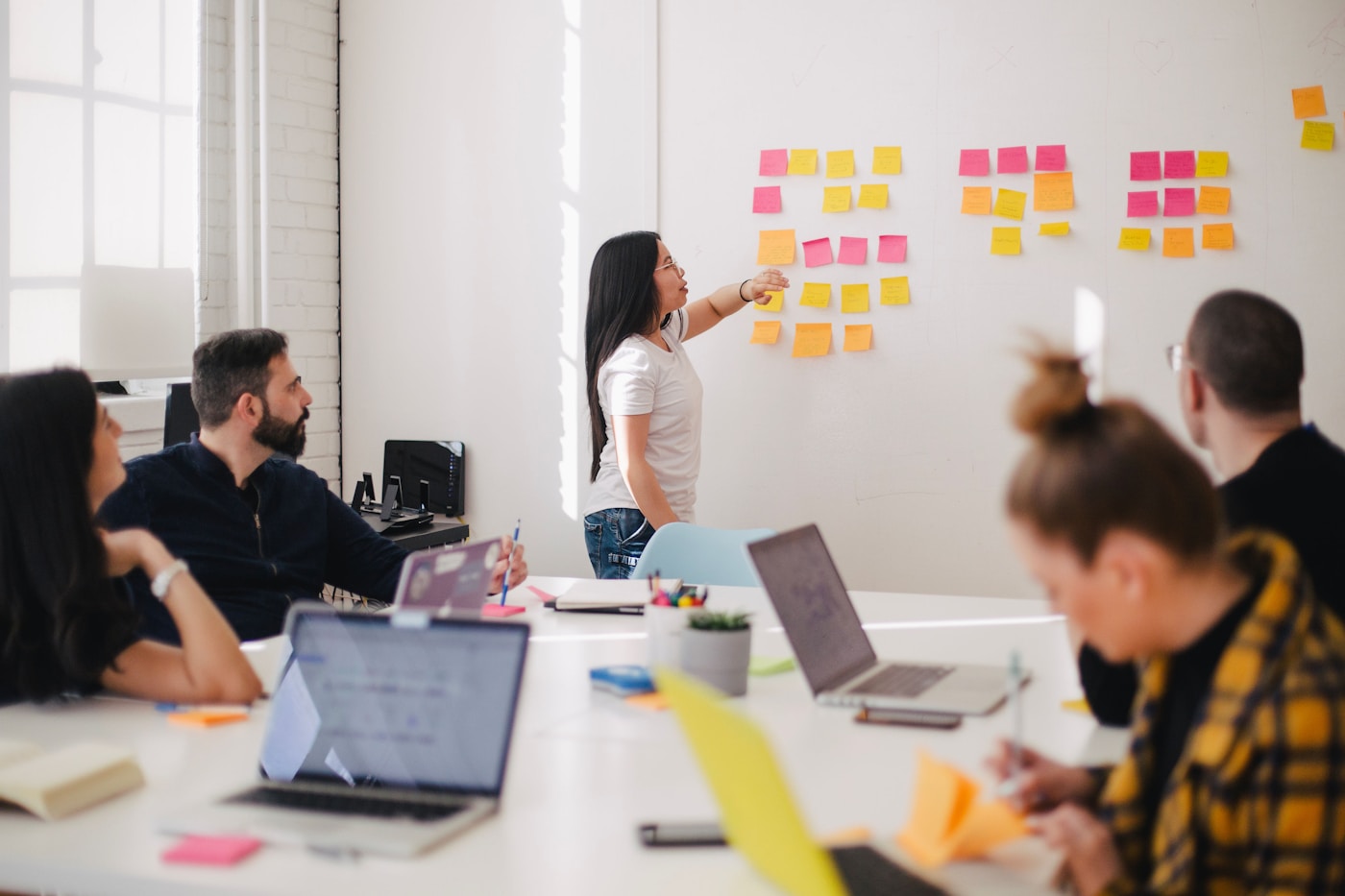 Datová strategie na boardu — workshop DataVertex v Karlíně